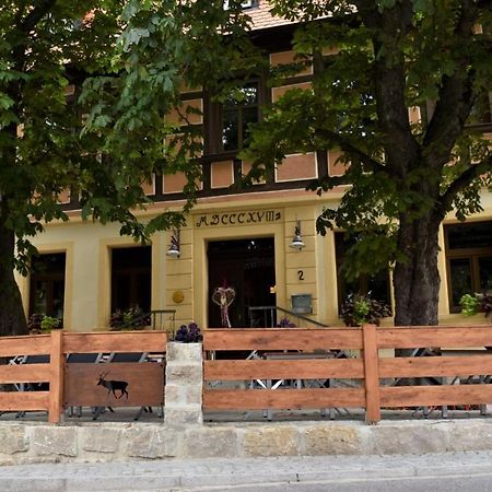 Gasthof Pension Zum Goldenen Hirschen 布格贝恩海姆 外观 照片